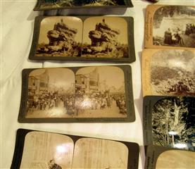 ANTIQUE STEREOSOPE VIEWER PAT APR 12,1904 WITH 70 CARDS & 5 POST CARDS